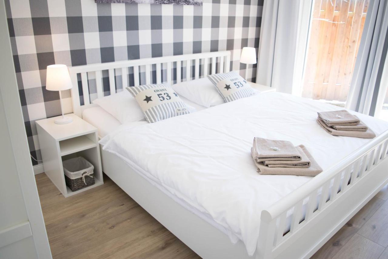 Nordic Im Deichhaus Appartement Husum  Buitenkant foto